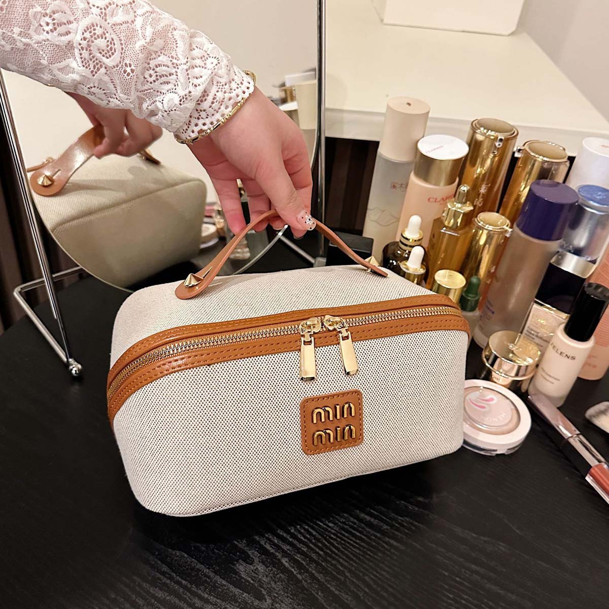 กระเป๋าเครื่องสำอาง - กระเป๋าผ - Luxury High End Skincare บทวิจารณ์และราคา