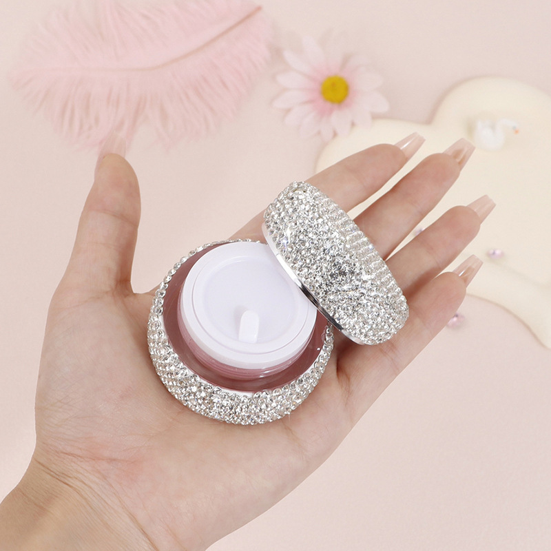 ขวดครีมบำรุงรอบดวงตาแบบเต็มเพช - Luxury High End Skincare บทวิจารณ์และราคา